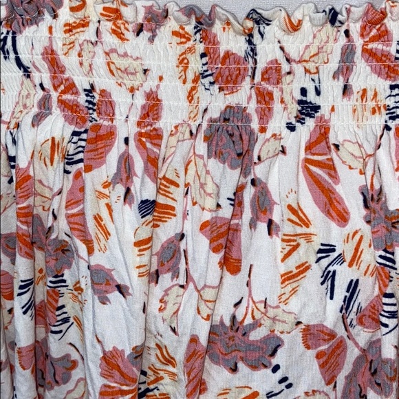 Off the shoulder top - Picture 3 of 3